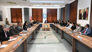 Osmaniye Belediyesi'nden Yatırım ve Planlama Toplantısı: Kentin Geleceği Masaya Yatırıldı