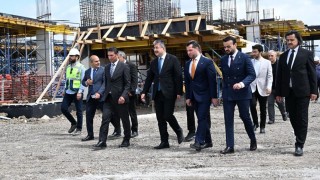 Osmaniye OSB’de Otel, Helikopter Pisti ve Yangın Havuzu İnşaatları Devam Ediyor