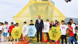 Osmaniye’de 23 Nisan Coşkusu: Binlerce Kişi Uçurtma Şenliğinde Buluştu
