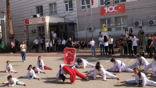 Osmaniye’de 23 Nisan Coşkusu: Cebelibereket Ortaokulu’ndan Taekwondo Gösterisi
