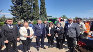 Osmaniyede çiftçilere zeytin fidanı ve soya tohumu dağıtımı yapıldı