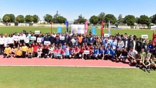 Osmaniye'de Okul Sporları Atletizm Grup Müsabakaları Coşkuyla Başladı