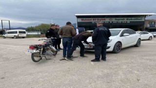Osmaniyede otomobil ile motosiklet çarpıştı: 2 yaralı