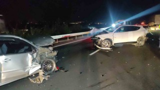 Otobanda 4 araç çarpıştı: 1 ölü, 7 yaralı