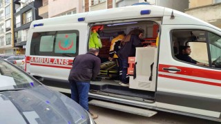 Otomobil ile motosiklet çarpıştı: 1 yaralı