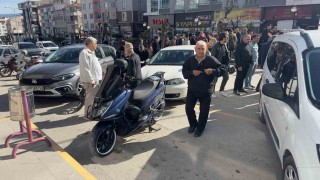 Otomobil ile motosiklet çarpıştı: 2 yaralı