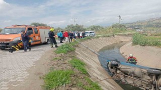 Otomobil sulama kanalına uçtu: 1 yaralı