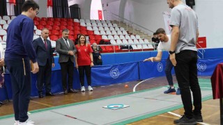 Özel sporcular Hemsball Turnuvasında yarıştı