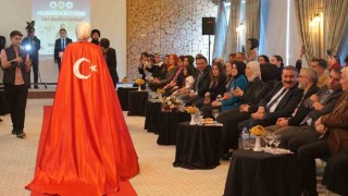 Palandökenin eteğinde Türk motifleri defilesi büyük beğeni topladı
