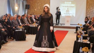 Palandökenin eteğinde Türk motifleri defilesi göz kamaştırdı