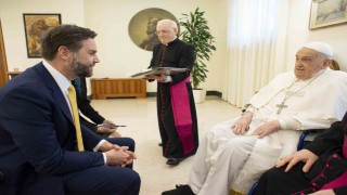 Papa Francis, ABD Başkan Yardımcısı Vance ile görüştü