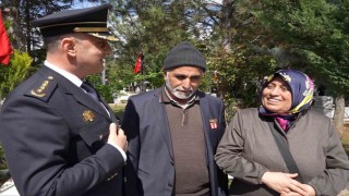 PMYO öğrencileri, şehit annesine oğlunu hatırlattı: Oğlumu görmüş gibi oldum, kokusunu aldım