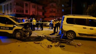 Polis aracının da karıştığı zincirleme kaza: 2 polis yaralı