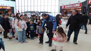 Polis çocuklarına özel etkinlik