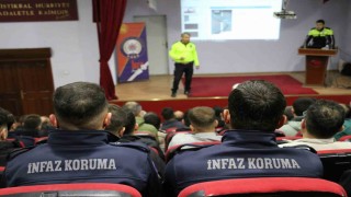 Polisten Ceza İnfaz Koruma Amir ve Memurlarına seminer