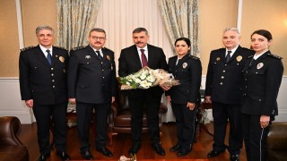 Polisten kuruluş yıl dönümü coşkusu