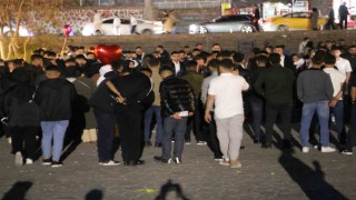 Ramazan Bayramında Diyarbakırın tarihi mekânları turist akınına uğradı