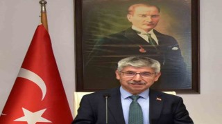 Rektör Kaçardan 23 Nisan mesajı