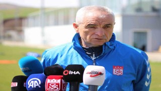Rıza Çalımbay: Galatasaraydan puan ya da puanlar almalıyız