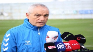 Rıza Çalımbay: Ne olursa olsun bizim acilen puan almamız gerekiyor