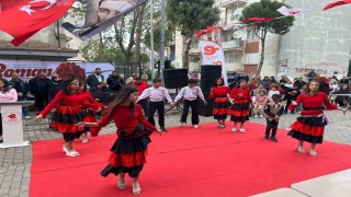 Romanlar günü renkli kutlandı