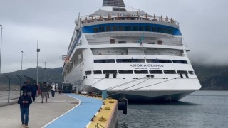 Rus turistler Amasraya doyamıyor