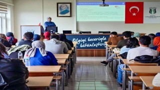 Sağlık bilimleri öğrencilerine iş sağlığı eğitimi