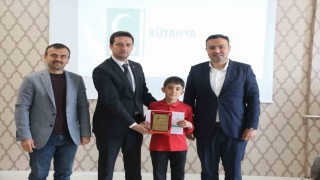 Sağlıklı Nesil Sağlıklı Gelecek yarışması şiir dalı il birincisi Hisarcık Cumhuriyet İlkokulundan