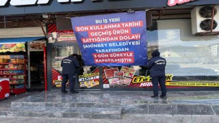 Şahinbey Belediyesi tarihi geçmiş ürün satan iş yerlerine göz açtırmıyor