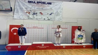 Sakarya Büyükşehirin sporcuları Türkiye Şampiyonası biletini aldı