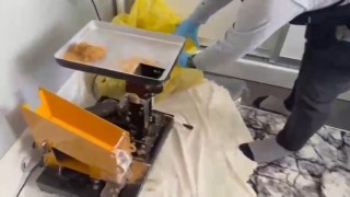 Samsunda gümrük kaçağı tütün mamülleri ve elektronik malzeme ele geçirildi