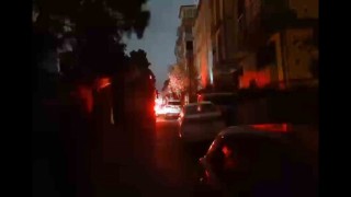 Sancaktepede çatı uçması elektrik kesintisine neden oldu