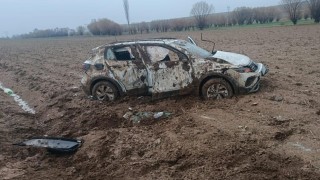 Şarampole devrilen otomobilde 2 kişi yaralandı
