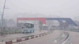 Şehirde ve kayak merkezinde nisan karı etkili oldu