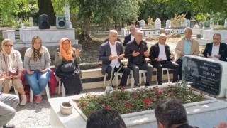 Şehit Üsteğmen Ozan Şarlak mezarı başında dualarla anıldı