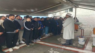 Sevgilisi tarafından öldürülen 14 yaşındaki kız defnedildi