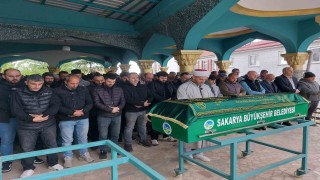Silahla yaraladığı damadının 15 bıçak darbesiyle öldürdüğü şahıs son yolculuğuna uğurlandı