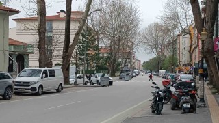 Simavda 3.4, 3.9 ve 4.1 büyüklüğünde deprem