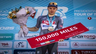 Simon Dehairs: İlk profesyonel zaferimden dolayı çok mutluyum