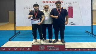 Şırnaklı 2 sporcu boks şampiyonasında Türkiye 3.sü oldu