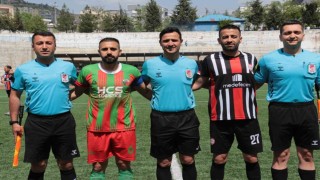Şırnakta amatör maçta ortalık karıştı