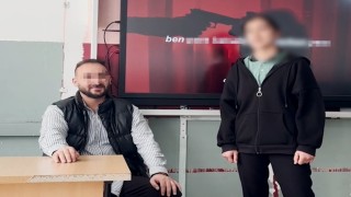 Şırnakta öğrencilere müstehcen şarkı söyletip sosyal medyada paylaşan öğretmene soruşturma açıldı