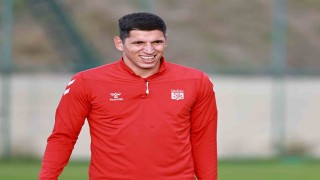 Sivassporda kaleci Djordje Nikolic sakatlandı