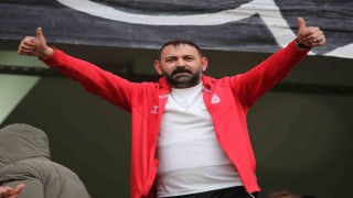 Sivassporlu taraftarlardan Fenerbahçe maçına yoğun ilgi