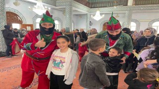 Somada cami çocuk buluşması renkli anlara sahne oldu