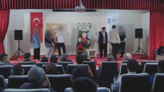 Suça sürüklenen çocuklar tiyatro ile buluştu