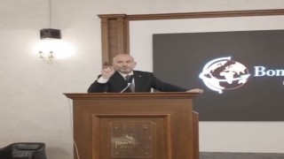 Süleyman Soyludan Özgür Özele: Siyaset zorbası Özgür Özel