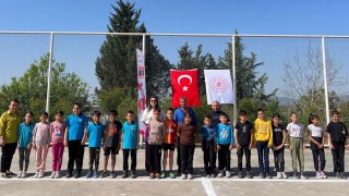 Sumbas’ta Geleneksel Çocuk Oyunları Şenliği Renkli Görüntülere Sahne Oldu