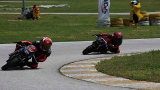 Süpermotoda yılın ilk mücadelesi Uşakta tamamlandı