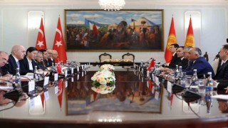 TBMM Başkanı Kurtulmuş, Kırgızistan Parlamento Başkanı Uulu ile görüştü